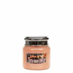 Свеча Village Candle Английский магазин цветов (время горения до 25ч) Свеча Village Candle Английский магазин цветов (время горения до 25ч)