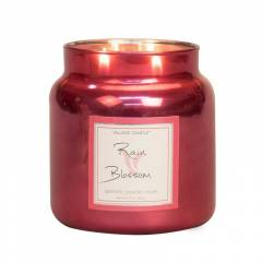 Свеча Village Candle Росы цветов (время горения до 105ч) Свеча Village Candle Росы цветов (время горения до 105ч)